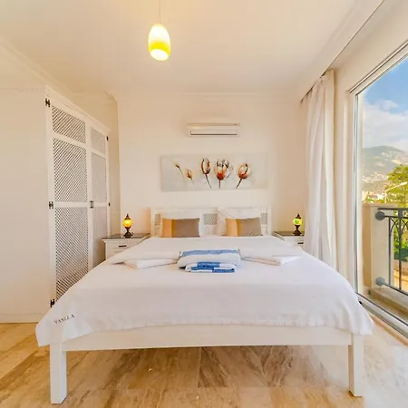 A Luxurious Sea View Within Walking Distance To Town In Kalkan Kalamar Kas
