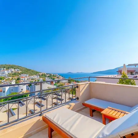 A Luxurious Sea View Within Walking Distance To Town In Kalkan Kalamar *