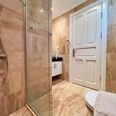 A Luxurious Sea View Within Walking Distance To Town In Kalkan Kalamar Villa
