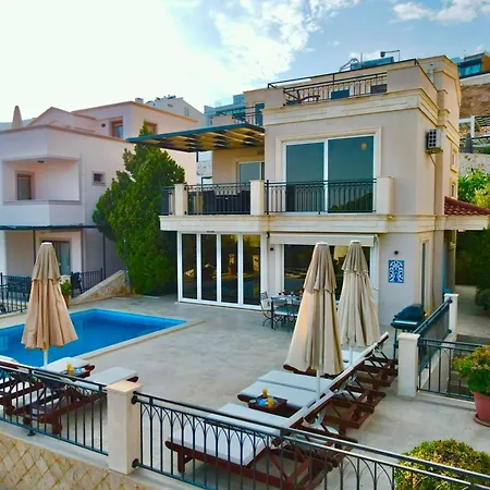 A Luxurious Sea View Within Walking Distance To Town In Kalkan Kalamar *