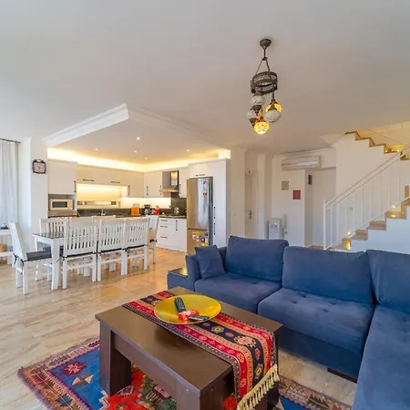 A Luxurious Sea View Within Walking Distance To Town In Kalkan Kalamar Villa